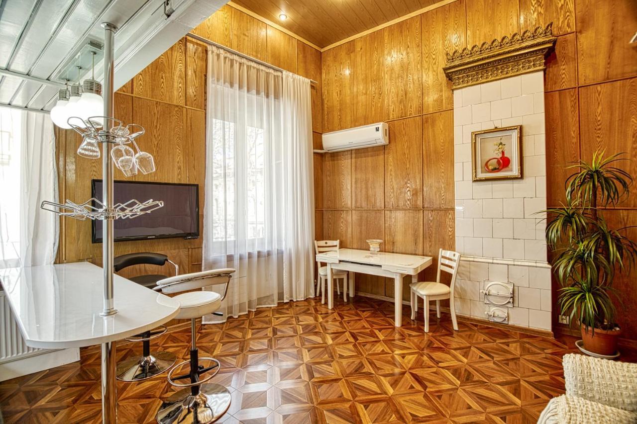 טביליסי Rustaveli Central Aparthotel מראה חיצוני תמונה